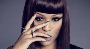 Ив идва за концерт в София