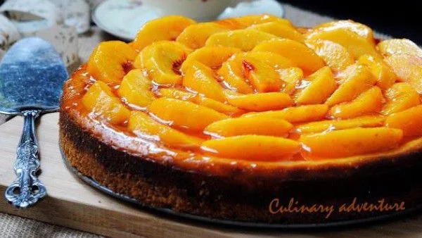 Чийзкейк с праскови