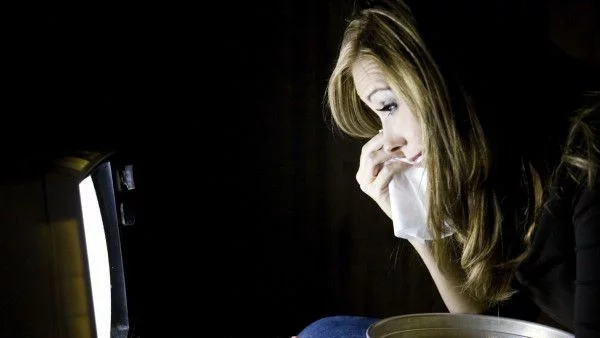 Тъжните филми всъщност повдигат настроението ни