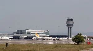 Над половин милион пътници минали през летище София през март