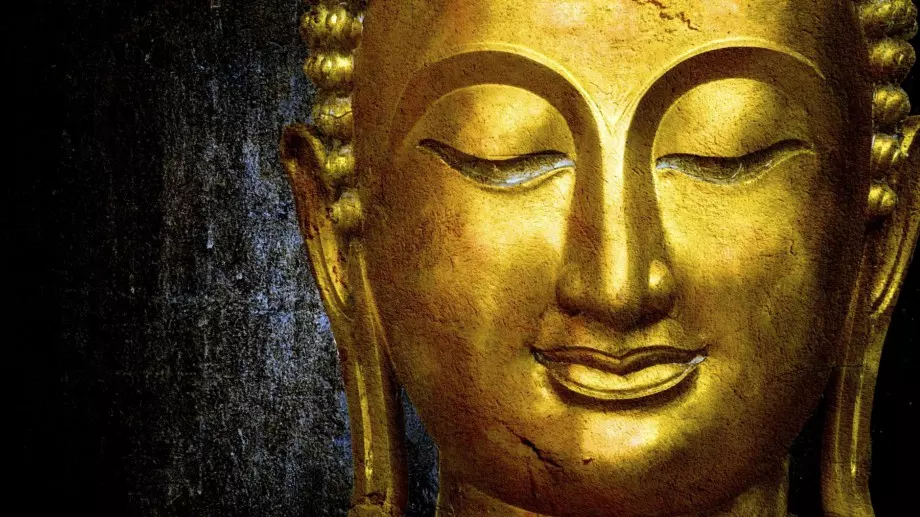 Най-силните и мотивиращи цитати на великия Буда   