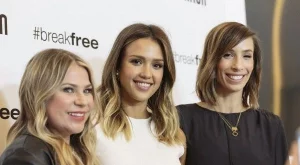 Модни съвети от стилистите на Джесика Алба