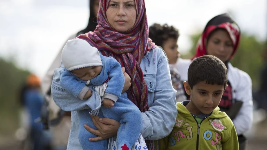 20 млрд. долара са нужни, за да се осигури минимална помощ на мигрантите по света