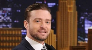 Тимбърлейк показа порасналия си син