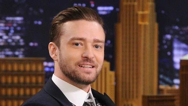 Тимбърлейк показа порасналия си син