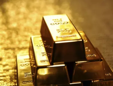Търговците на злато отчитат рязък скок в търсенето заради войната и страховете от инфлация