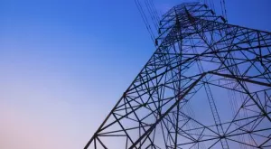 Експертите са категорични, че таван на цената на тока ще доведе до високи цени и недостиг