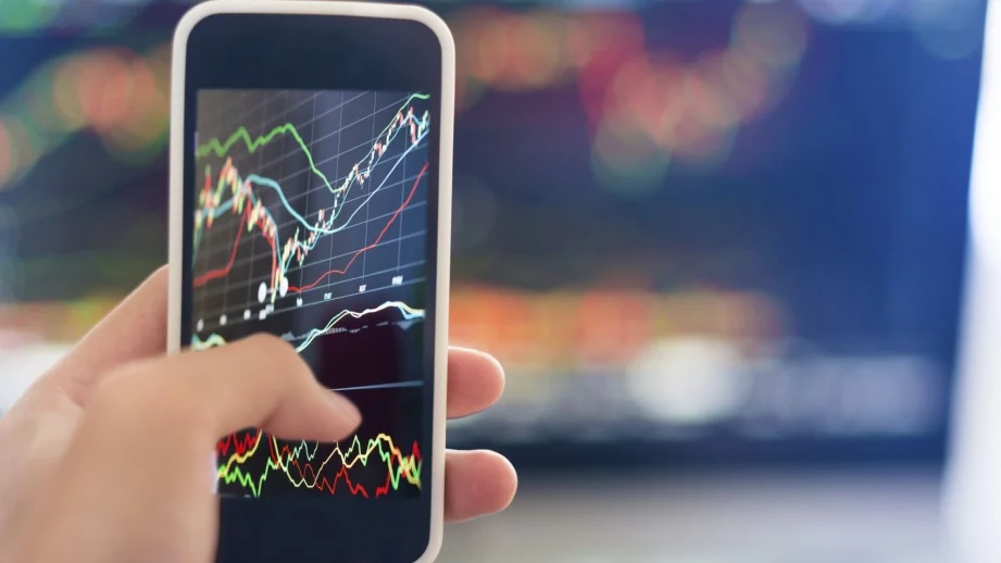 S&P понижи дългосрочния кредитен рейтинг на Китай