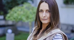 Юлия Атанасова: Романтична, многопластова... просто себе си