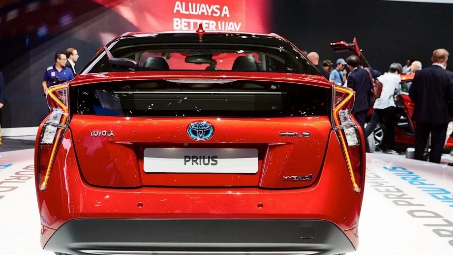 Toyota отново е първенец сред автомобилните компании