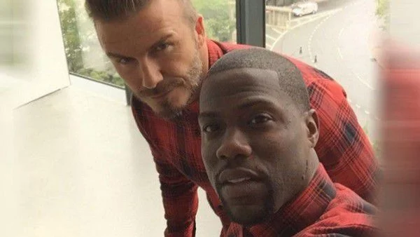 Кевин Харт като Дейвид Бекъм