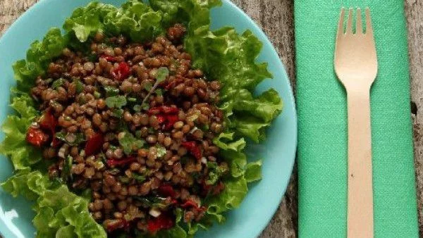 Леща със сушени домати