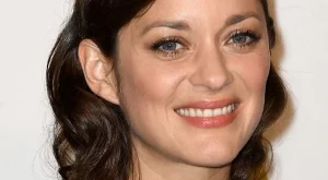 Марион Котияр роди второто си дете