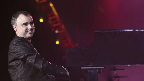 Евгени Димитров: Разделите с Деси Добрева и Нели Петкова бяха драматични