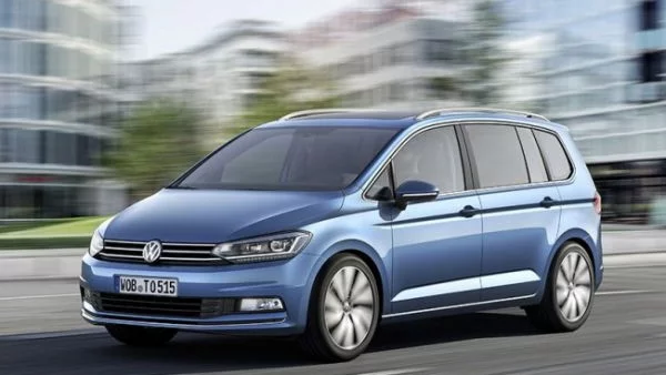 Новият VW Touran дебютира на София Мотор Шоу 2015