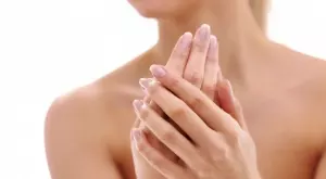 Мит ли е, че пукането на кокалчетата на пръстите води до артрит