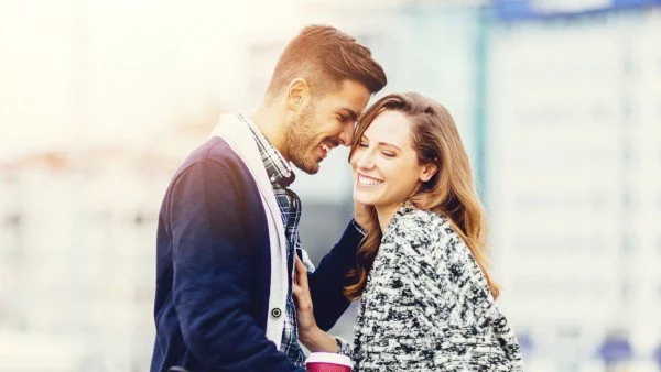 Неща, които силните жени НИКОГА не правят за мъж