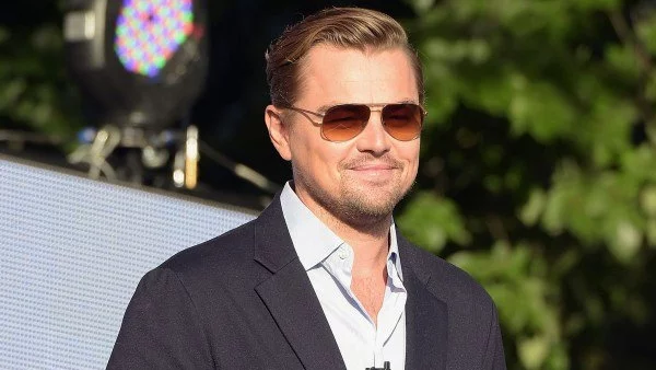 На гости в плажната вила на Леонардо ди Каприо