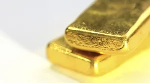 Опит на златото за по-сериозен растеж