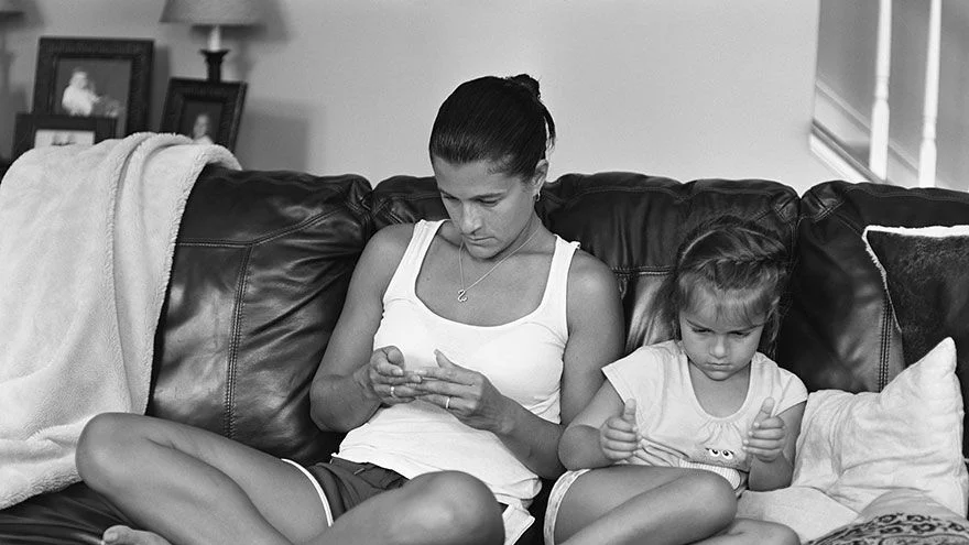 Стряскащата пристрастеност към технологиите (снимки) 