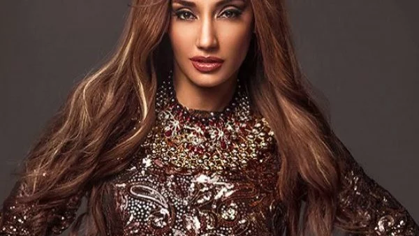 Мария Илиева отново си хвана младо гадже (снимки)