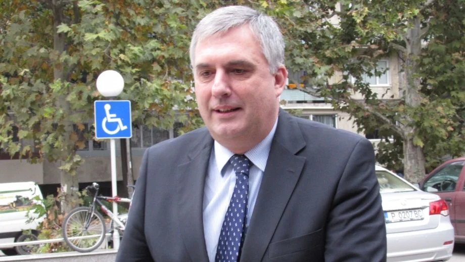 Проблемът с исканията на майките е обемът им, заяви Калфин