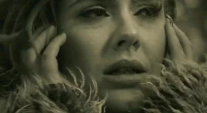 Адел се завърна! Вижте новото й видео