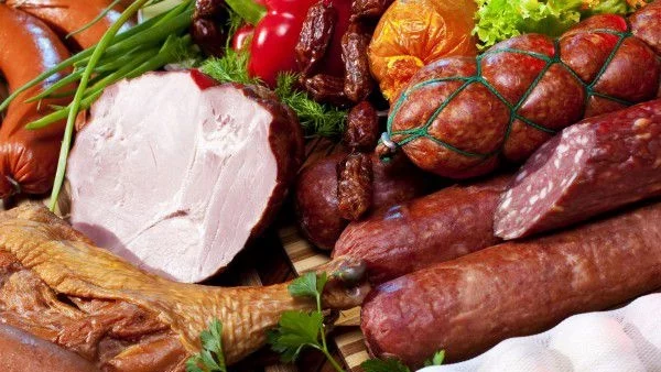 СЗО: Mесните продукти повишават риска от рак