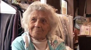 За пример:100-годишна жена работи по 11 часа на ден