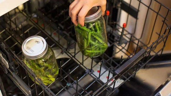 Да готвиш зеленчуци в миялната 