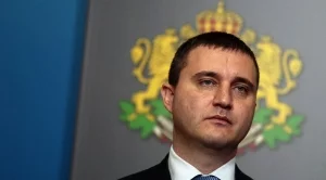 Горанов изненадан от информациите за проблеми в банковата ни система