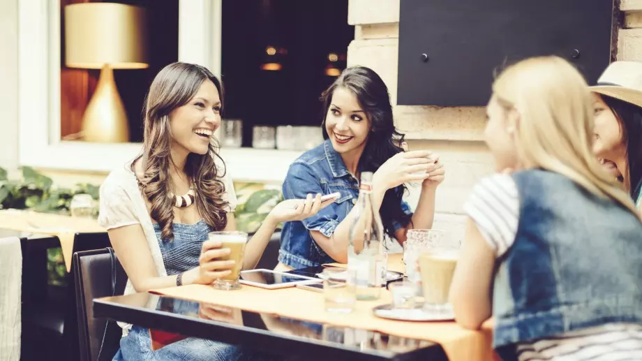 Какво могат да ви подскажат жестовете на другите