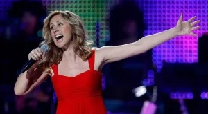 Лара Фабиан се завръща в България