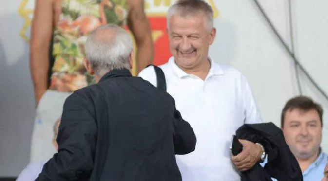 Крушарски обеща да налее 30 милиона в базата на Локомотив