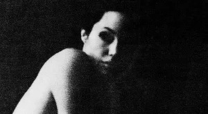 Чувствени снимки на Анджелина, заснети от Брад Пит 