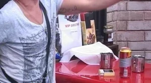 Кичка и Гъмов в открита война