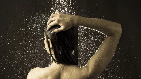 Душ сутрин или вечер? Кое е най-добро за нас