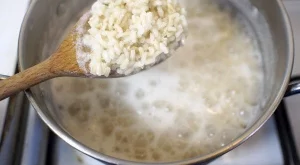 Как да варим ориз, за да е по-нискокалоричен