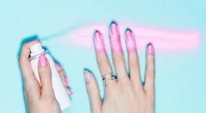 Вече има спрей за нокти, с който лакирането ще стане детска игра