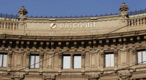 UniCredit увеличава капитала си с 13 млрд. долара 
