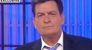 Чарли Шийн: ХИВ-позитивен съм 