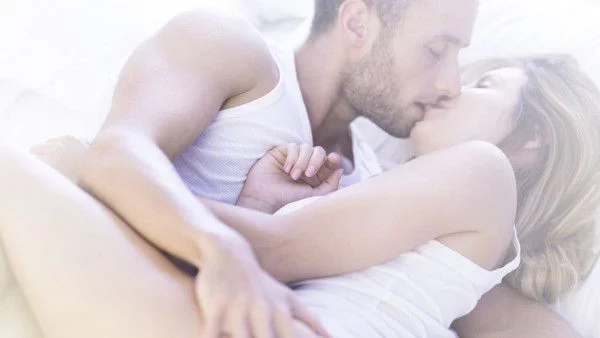 Колко секс да правим за щастлива връзка
