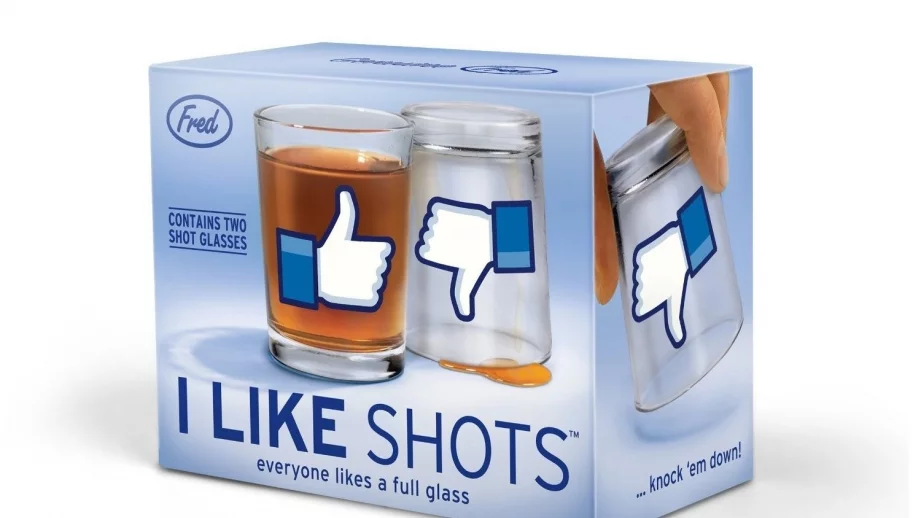 12 оригинални подаръка за Facebook маниаци 