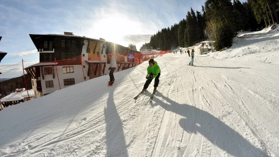 Пистите в Пампорово отговарят на изискванията за обезпеченост, заяви Ангелкова