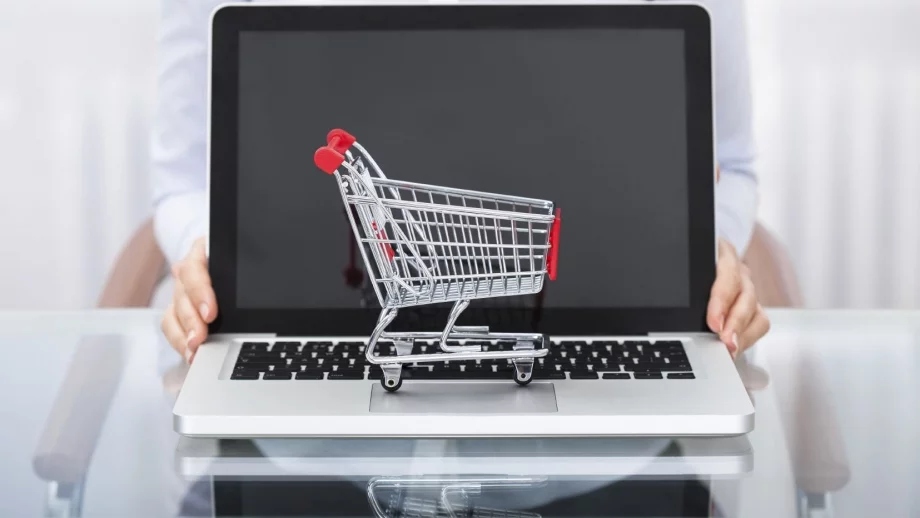 Българите са 12-ите най-дискриминирани потребители в ЕС при онлайн пазаруване