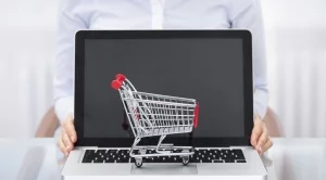 Българите пазаруват онлайн най-много във вторник 