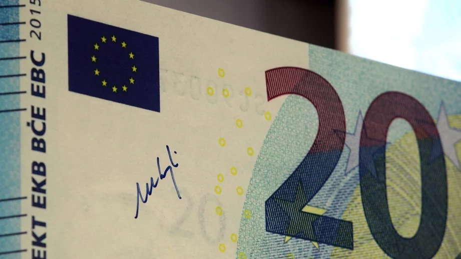 Новата банкнота от 20 евро е в обращение от днес