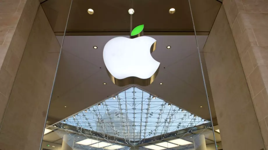 Въпреки рекордните приходи: Apple вече не е най-скъпата компания в света