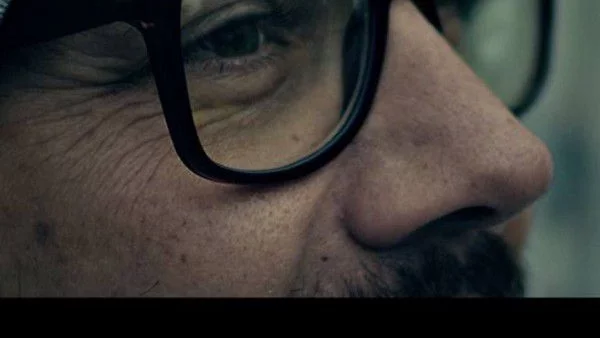 Лео разказа за живота си в песен