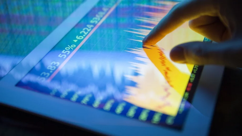 Технологичният индекс Nasdaq е на положителна територия